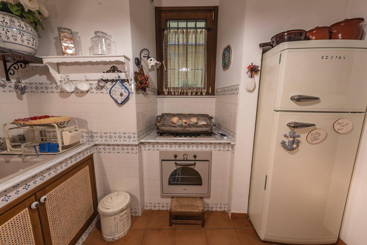 La Casa Degli Angeli Bed & Breakfast Salerno Dış mekan fotoğraf