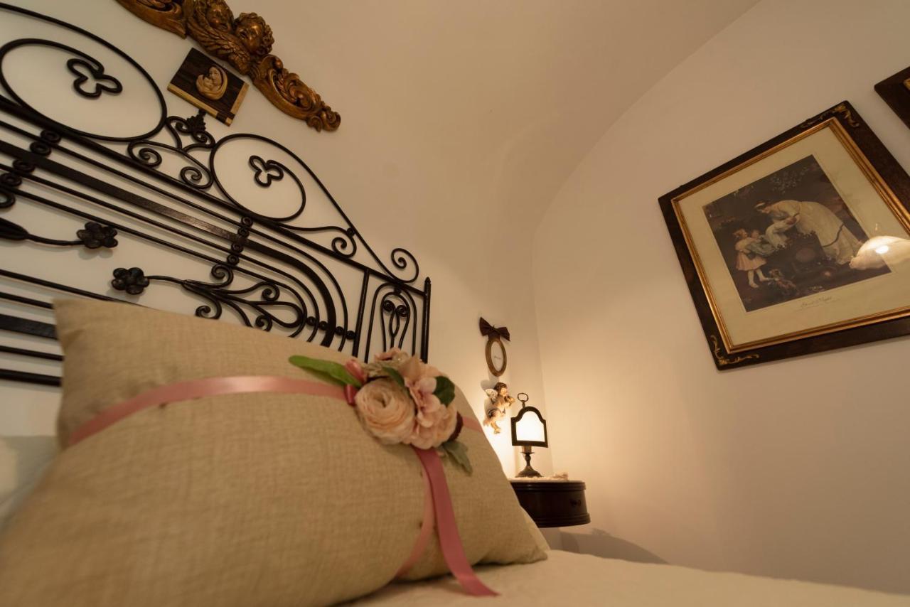La Casa Degli Angeli Bed & Breakfast Salerno Dış mekan fotoğraf