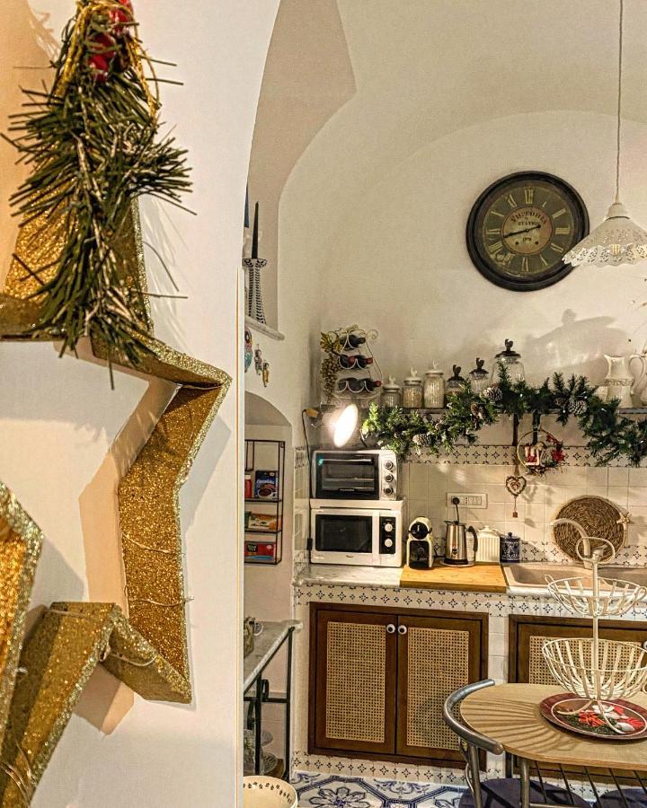 La Casa Degli Angeli Bed & Breakfast Salerno Dış mekan fotoğraf
