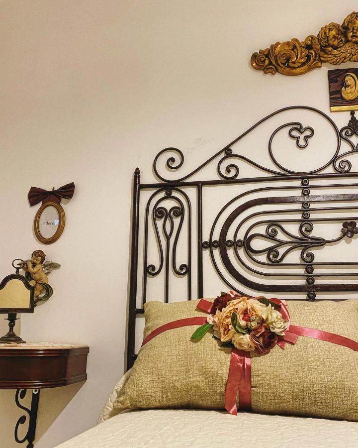 La Casa Degli Angeli Bed & Breakfast Salerno Dış mekan fotoğraf